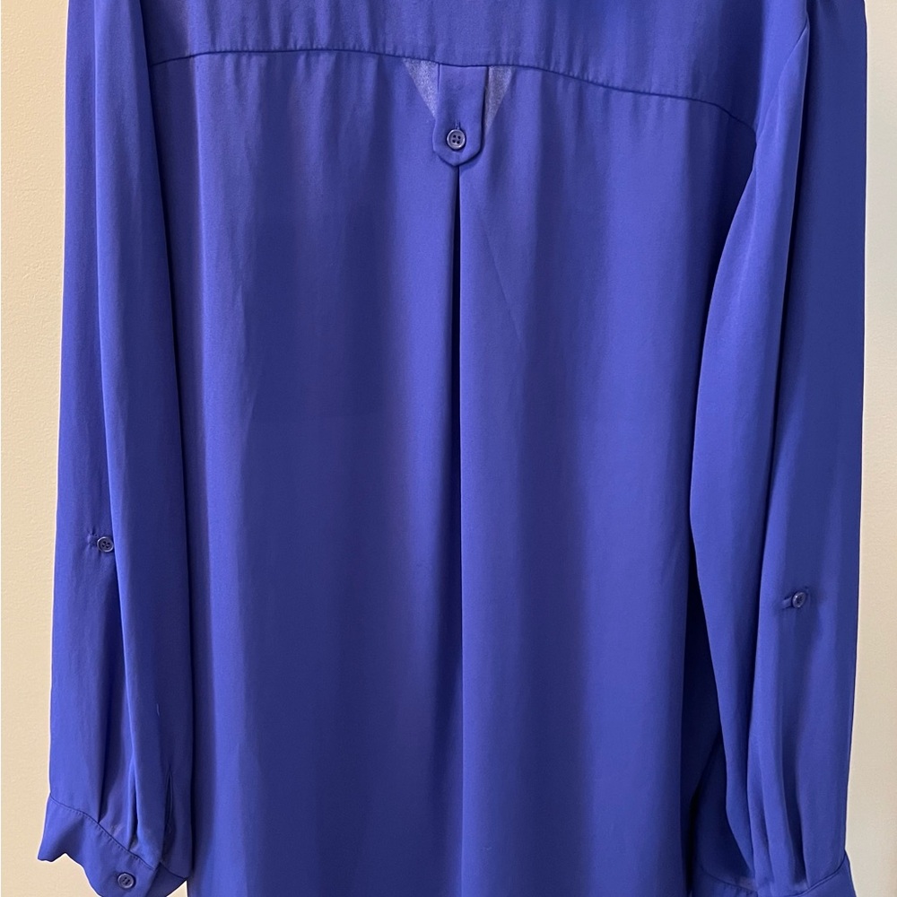 Women’s Top Blue - Picture 2 of 2